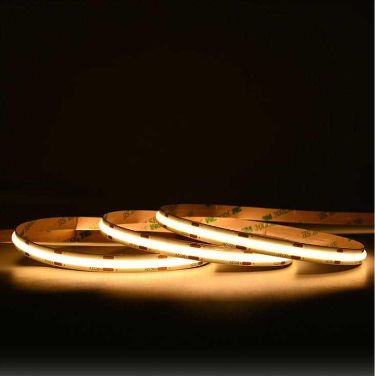 Rola 5m Banda LED COB 8mm 12V - 320 led/m, 10W/m