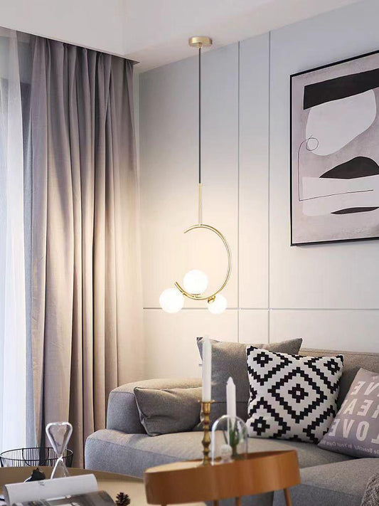 Lustra suspendata moderna 3 globuri gold