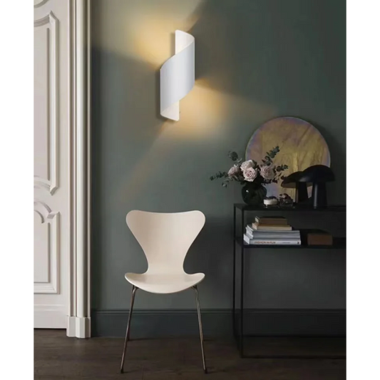 Aplica LED de fatada Spirala alba/neagra 10W